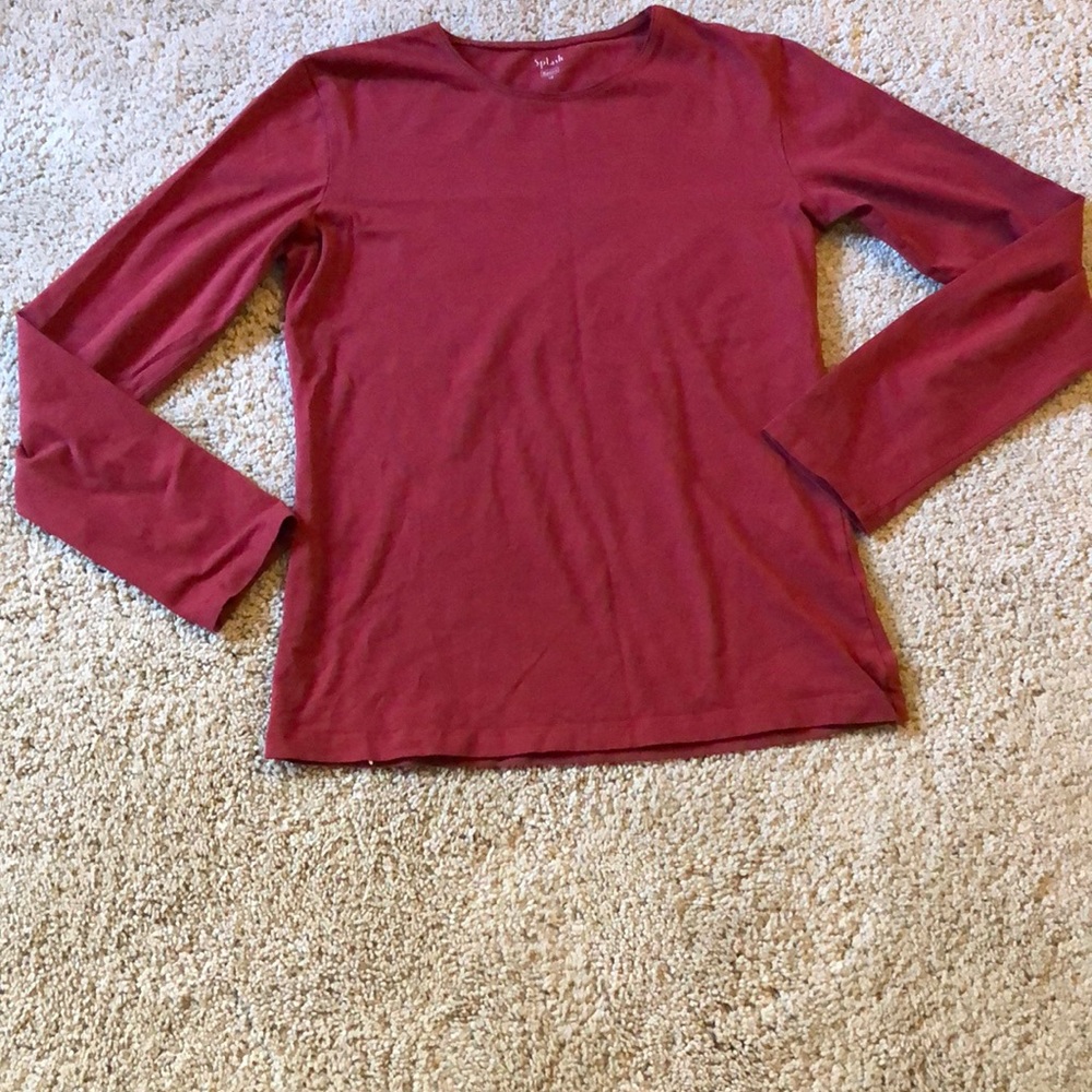 Long sleeve t shirt